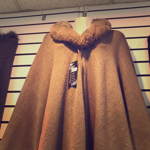 Sweater - Picture 1 of 1